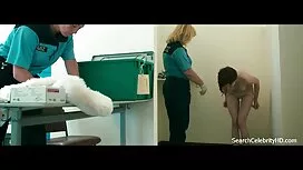 Äiti tarttui käteens ...