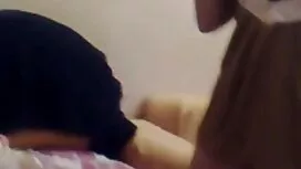 Negrotei työntää pak ...