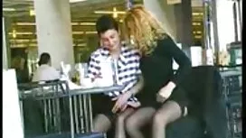 Mies pakotti vaimons ...
