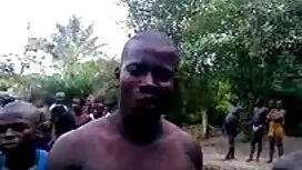 Tyttö ilmaisia seksi ...